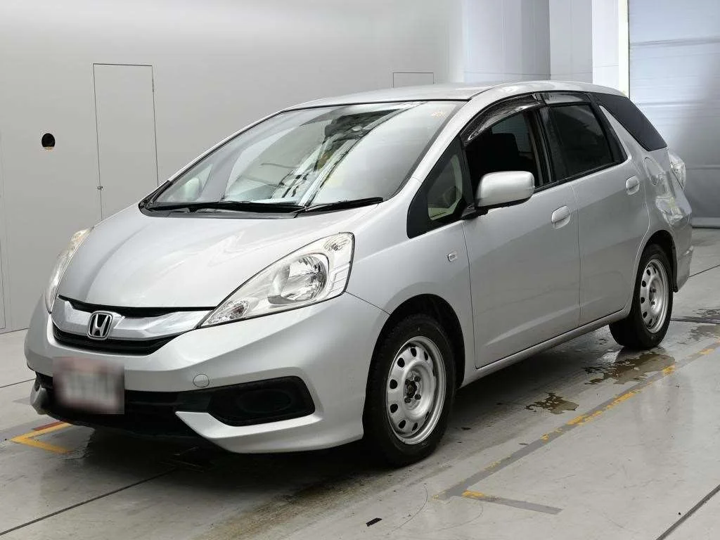Honda Fit Shuttle GG7 2014